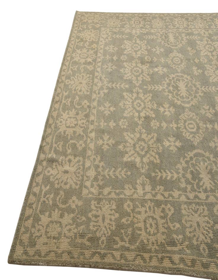 Detail image of 9' x 12' 1 Hand Knotted Luna Wool Rug