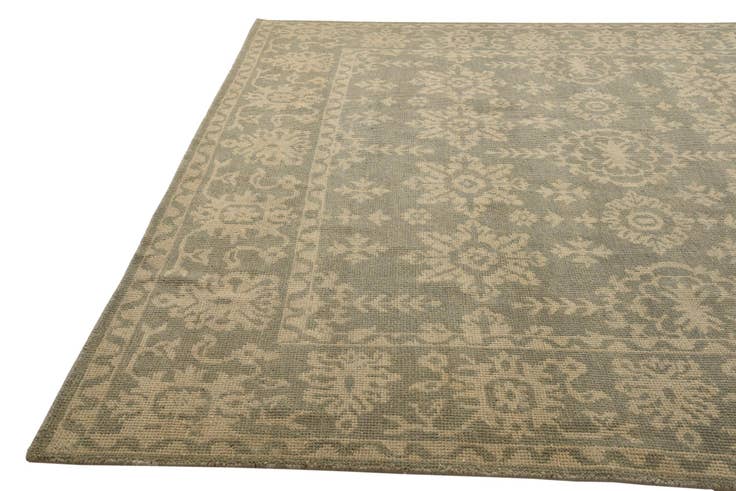 Detail image of 9' x 12' 1 Hand Knotted Luna Wool Rug