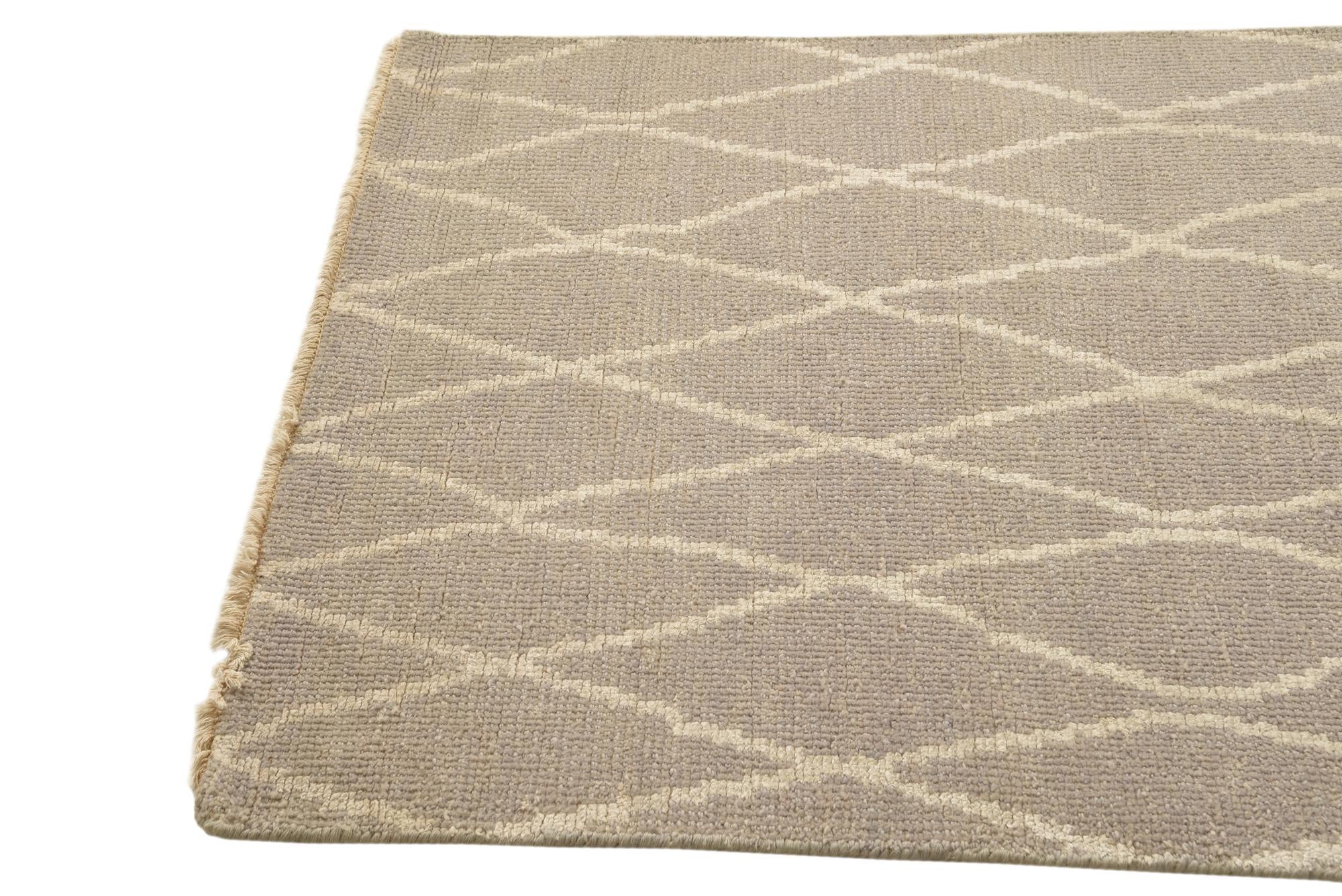 3' 8 x 5' 9 Hand Knotted Luna Rug