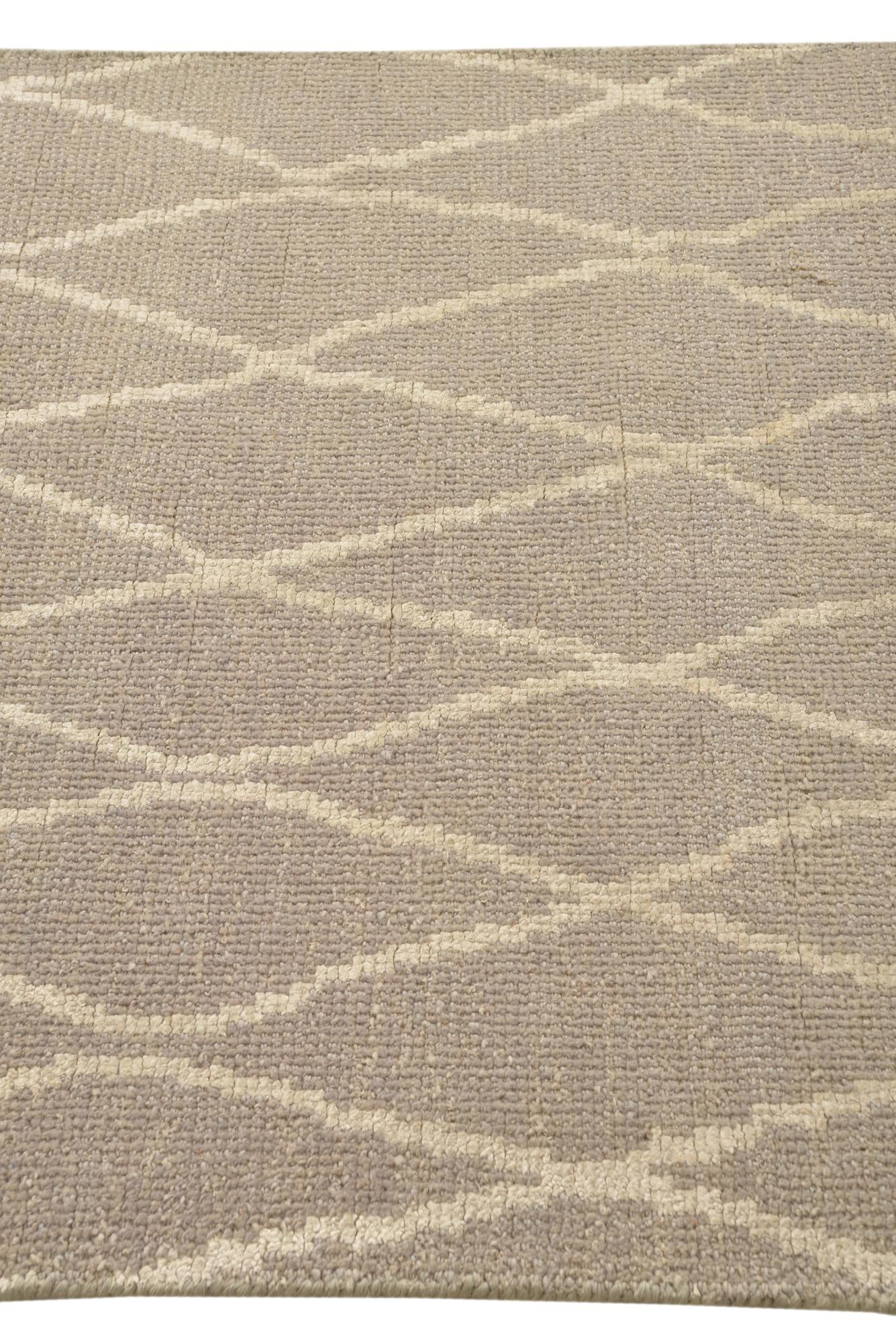 3' 8 x 5' 9 Hand Knotted Luna Rug