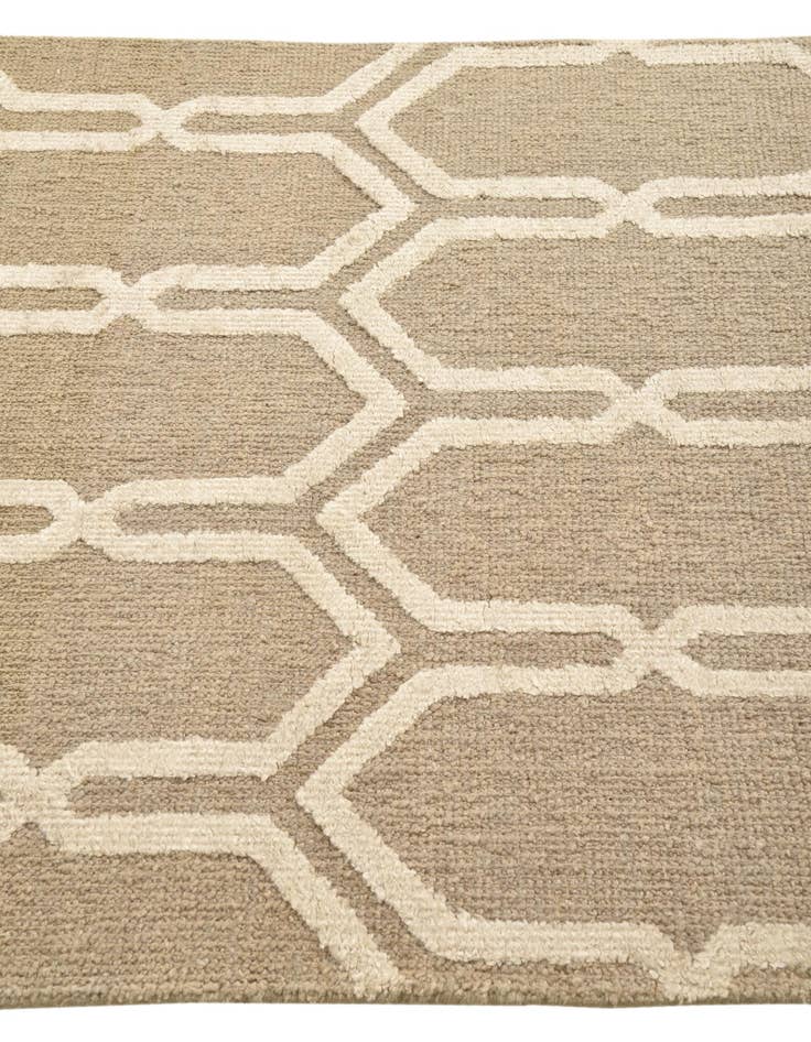 Detail image of 3' 10 x 6' Hand Knotted Luna Rug