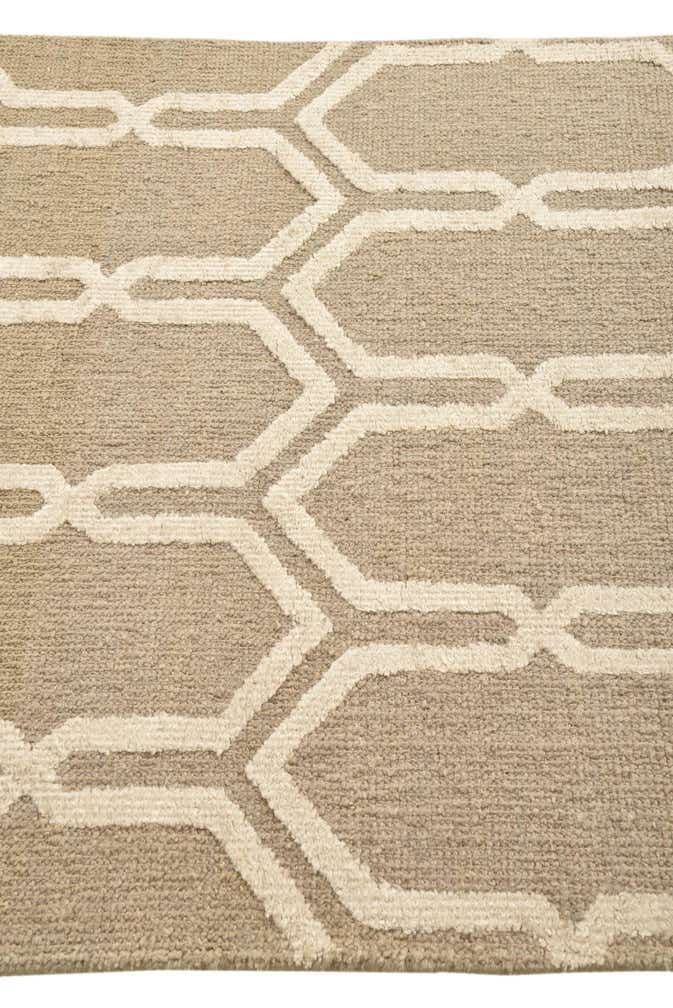 3' 10 x 6' Hand Knotted Luna Rug