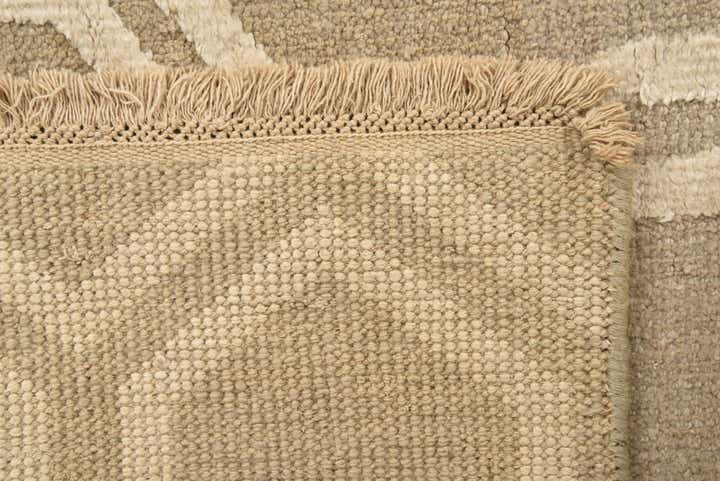 3' 10 x 6' Hand Knotted Luna Rug