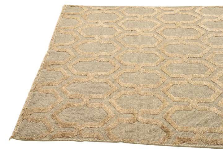 4' 9 x 7' 9 Hand Knotted Luna Rug