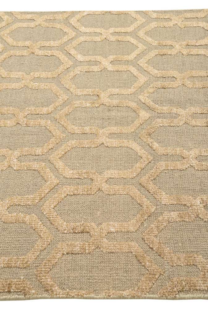 4' 9 x 7' 9 Hand Knotted Luna Rug
