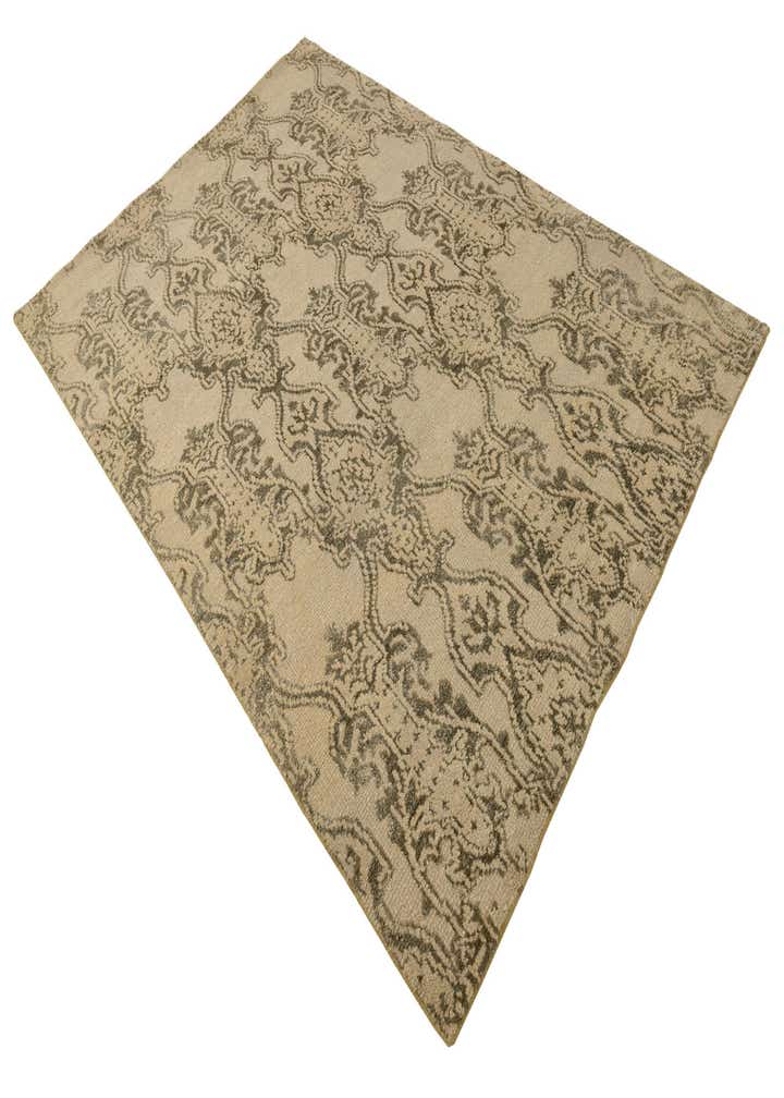 5' 10 x 8' 7 Hand Knotted Luna Rug
