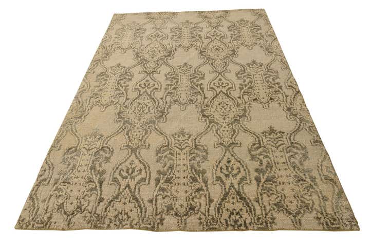 5' 10 x 8' 7 Hand Knotted Luna Rug