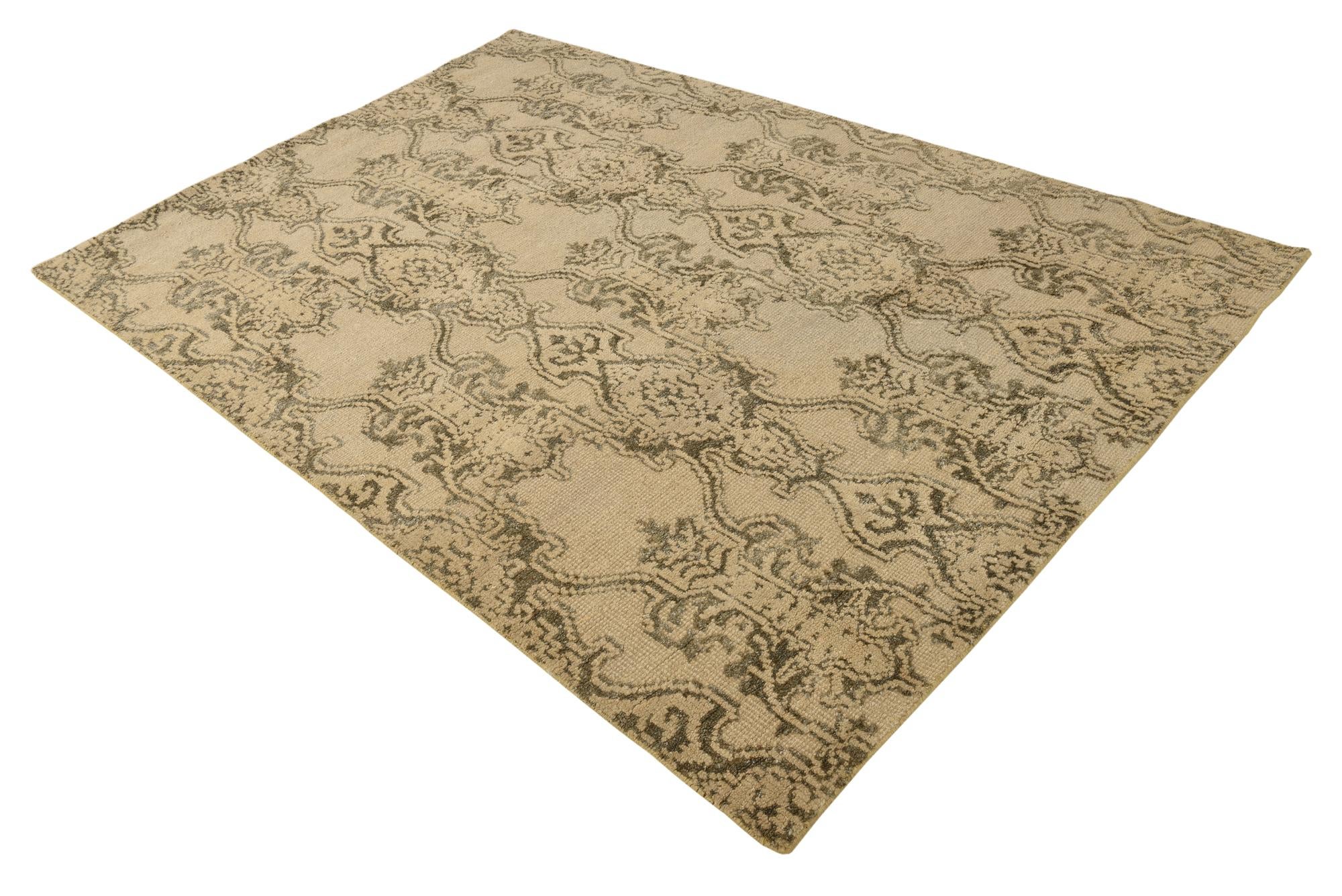 6' x 8' 7 Hand Knotted Luna Rug