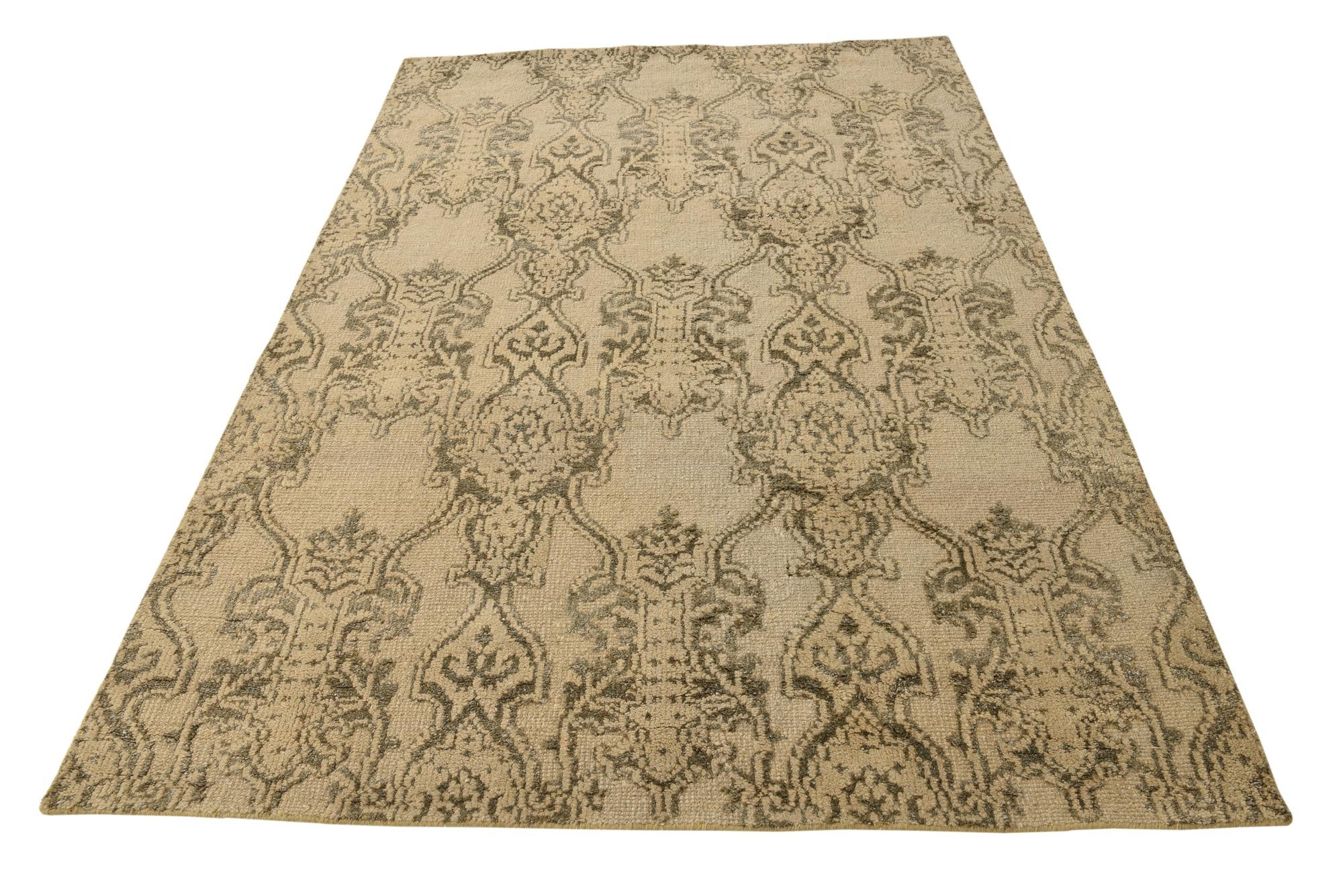 6' x 8' 7 Hand Knotted Luna Rug