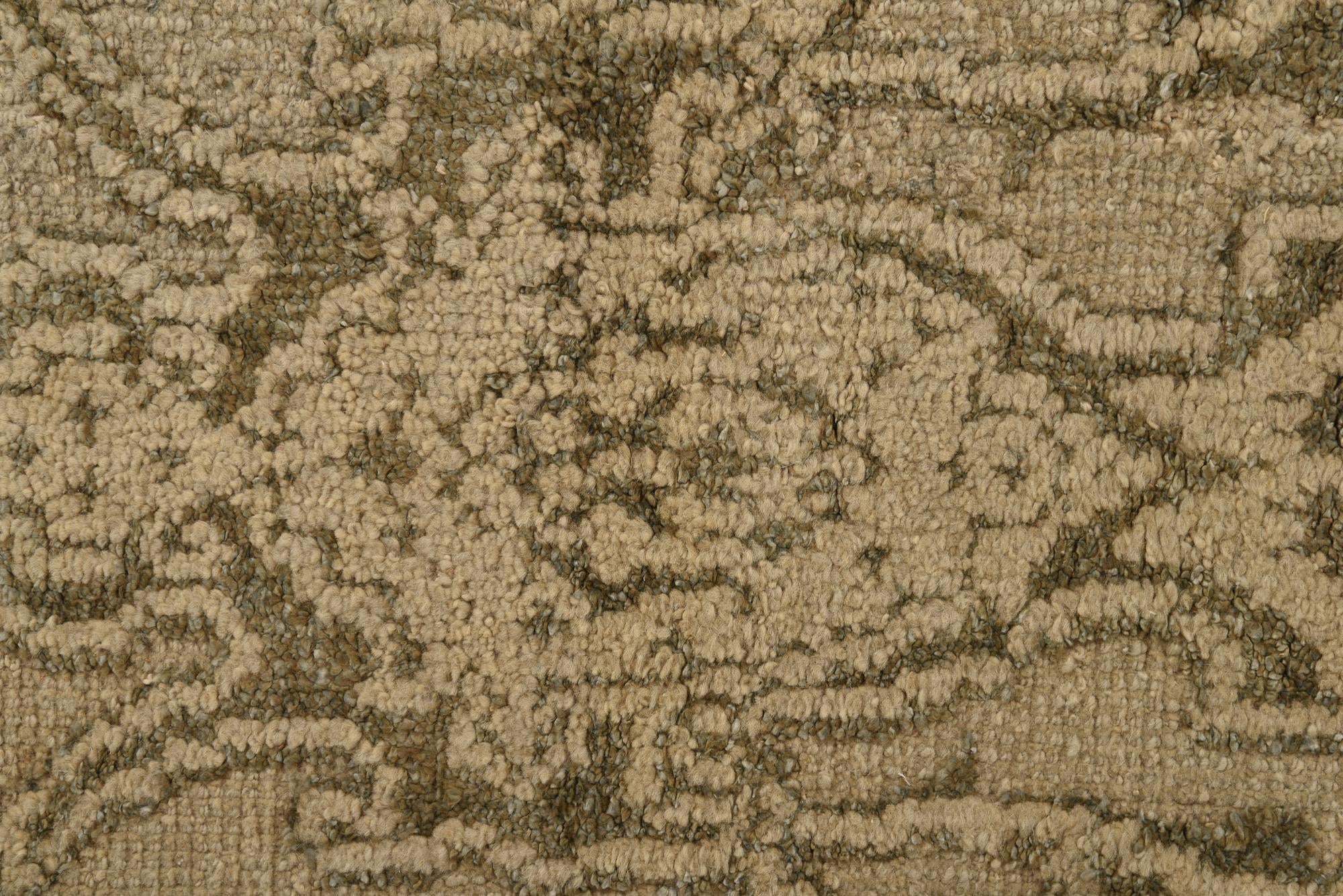 6' x 8' 7 Hand Knotted Luna Rug