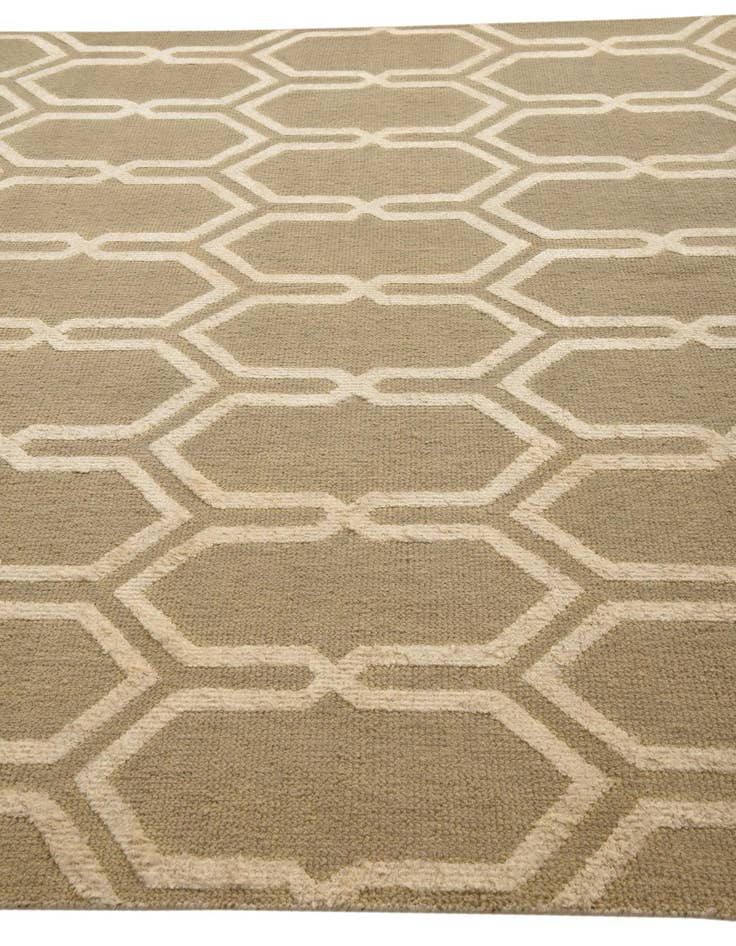 Detail image of 8' x 10' Hand Knotted Luna Rug
