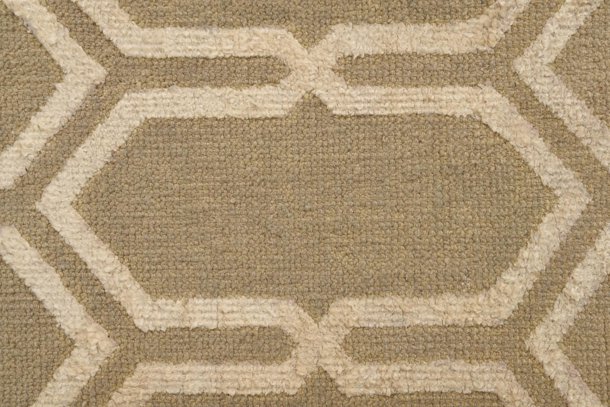 8' x 10' Hand Knotted Luna Rug
