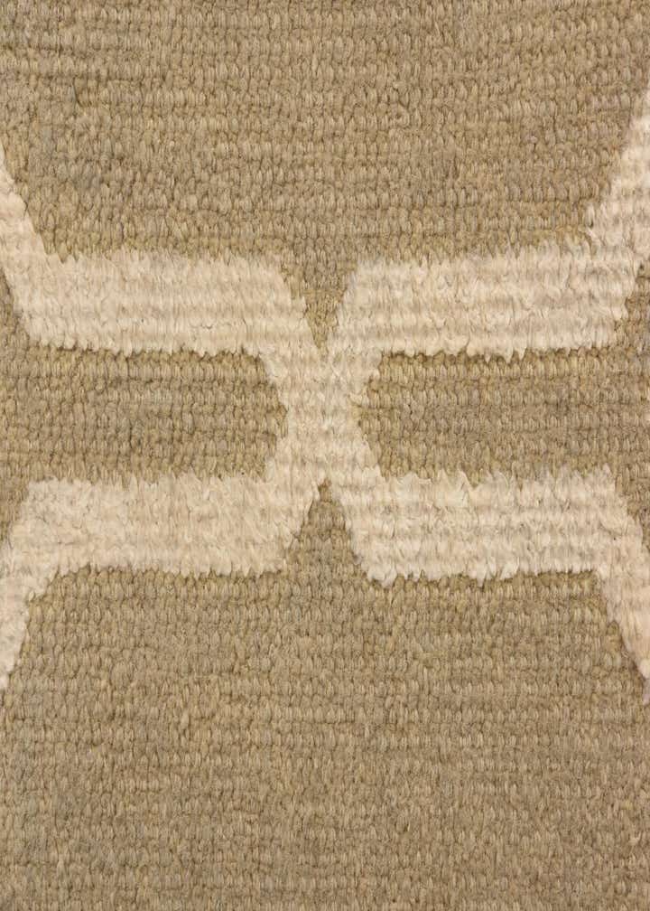 8' x 10' Hand Knotted Luna Rug