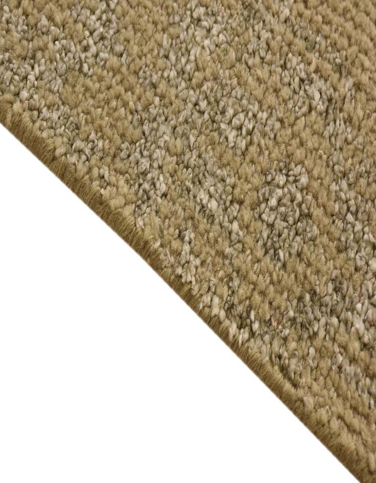 Detail image of 9' 10 x 13' 10  Hand Knotted Luna Rug