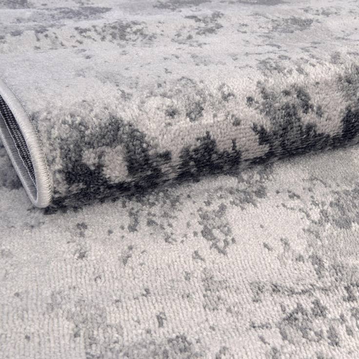 Detail image of 6' x 9' Metropolis Rug