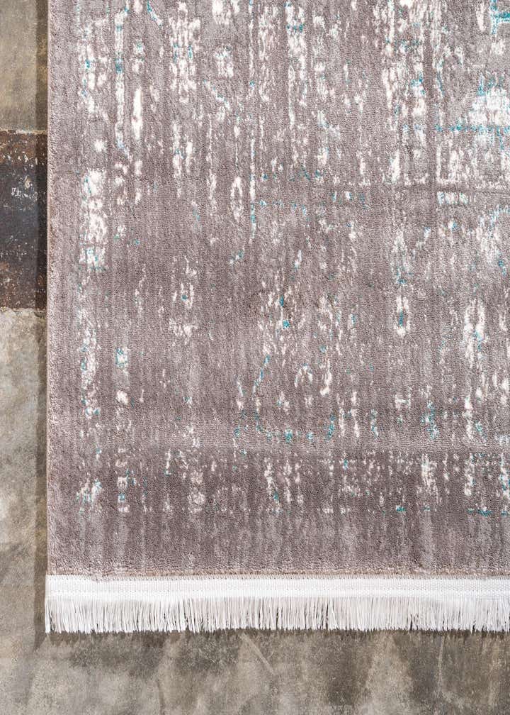 7' x 10' Modern Classical Rug