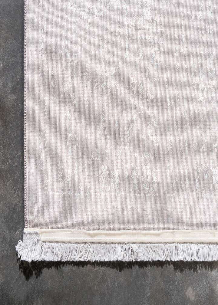 7' x 10' Modern Classical Rug