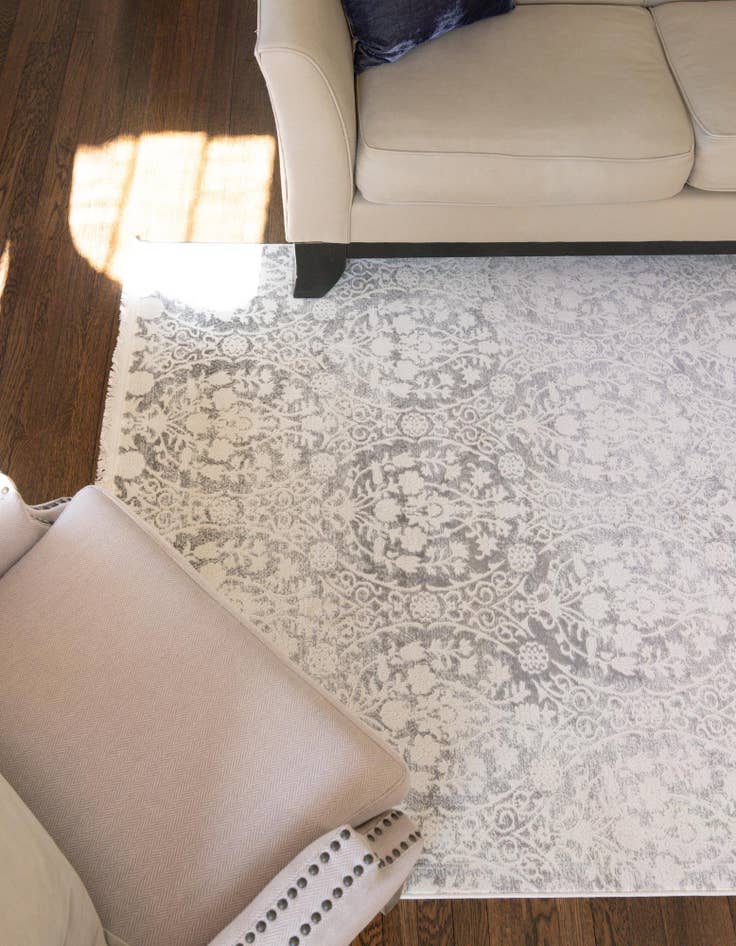Detail image of 3' 3 x 5' 3 Modern Classical Rug