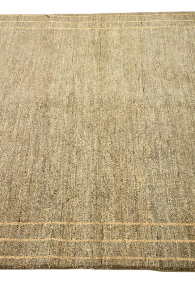 Detail image of 4' 7 x 6' 5 Hand Knotted Modern Ziegler Rug