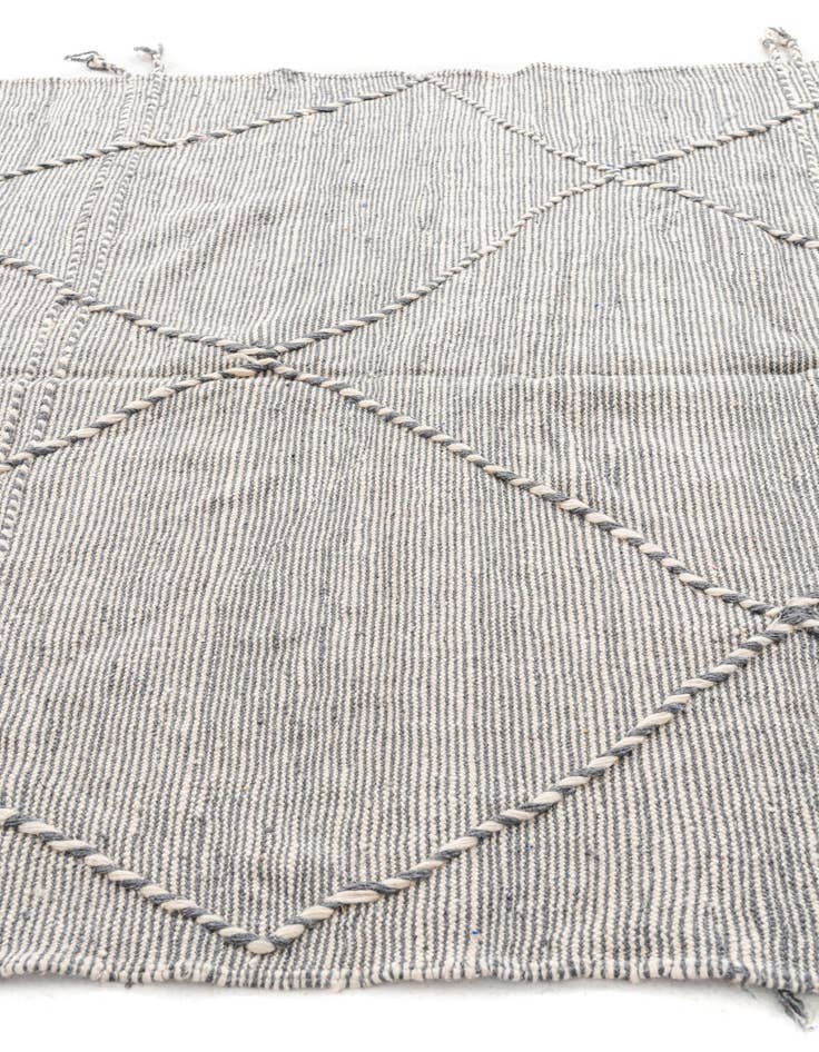 Detail image of 6' 4 x 10' Hand Knotted Moroccan Wool Rug