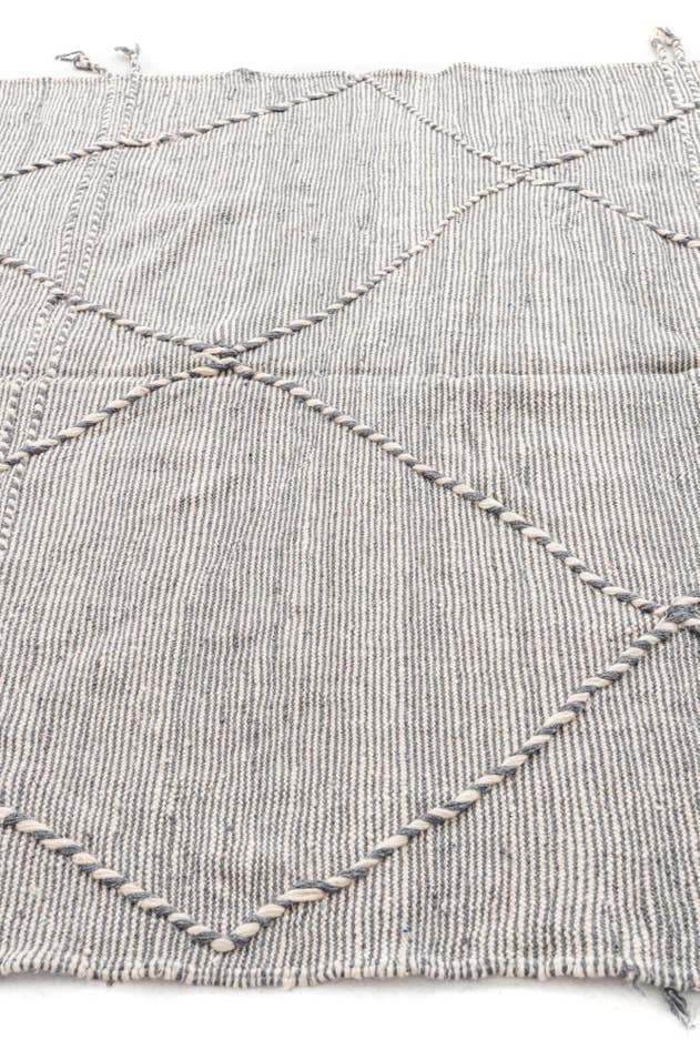 Detail image of 6' 4 x 10' Hand Knotted Moroccan Wool Rug