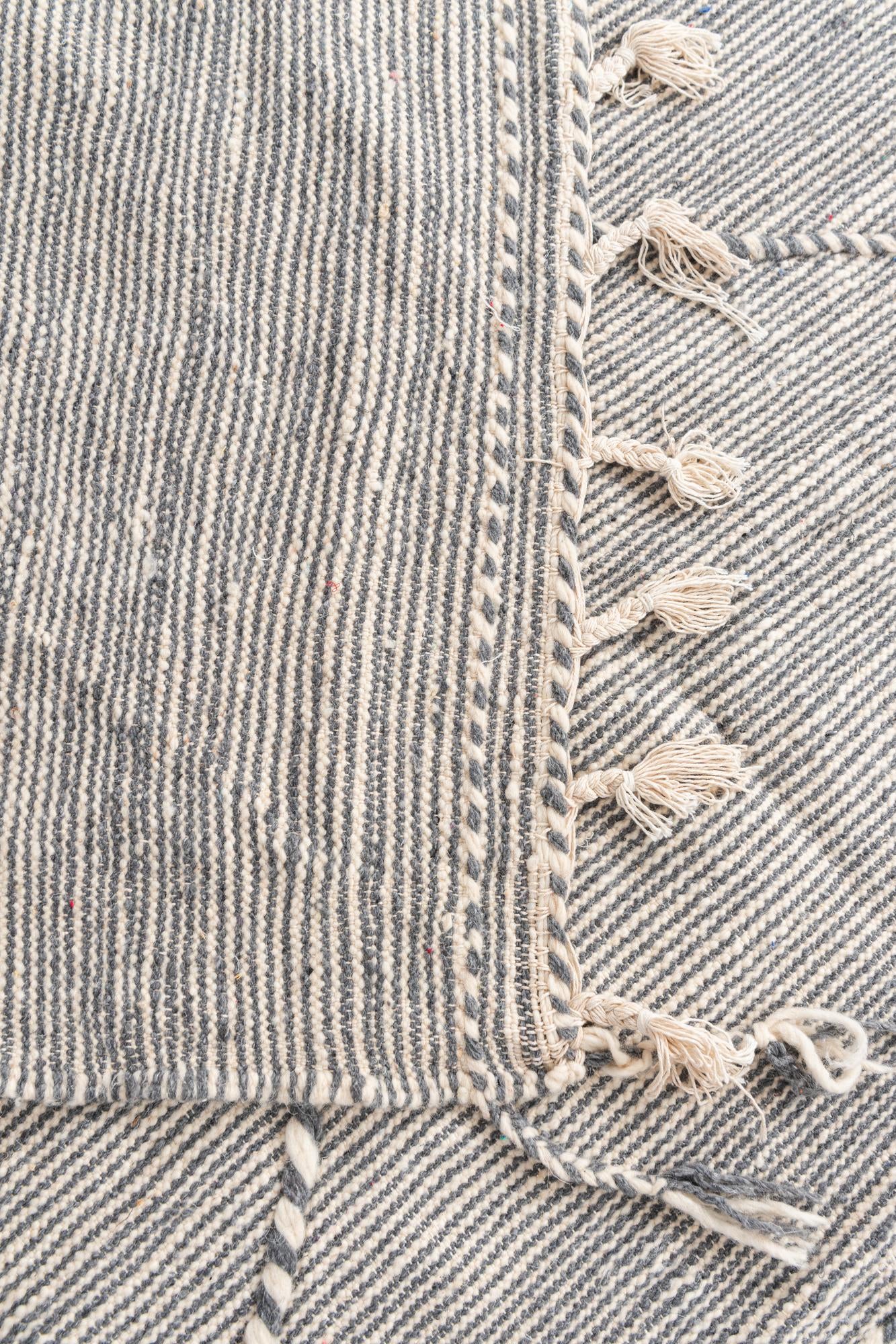 6' 4 x 10' Hand Knotted Moroccan Wool Rug