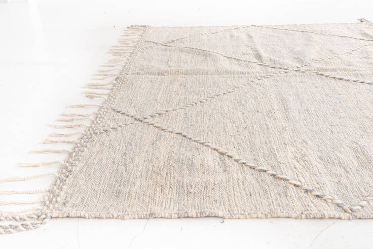 Detail image of 6' 8 x 9' 10 Hand Knotted Moroccan Wool Rug