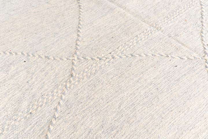 6' 8 x 9' 10 Hand Knotted Moroccan Wool Rug