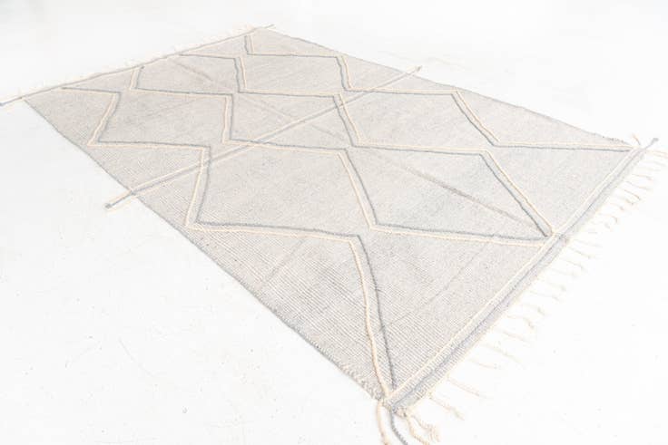 Detail image of 6' 7 x 10' Hand Knotted Moroccan Wool Rug