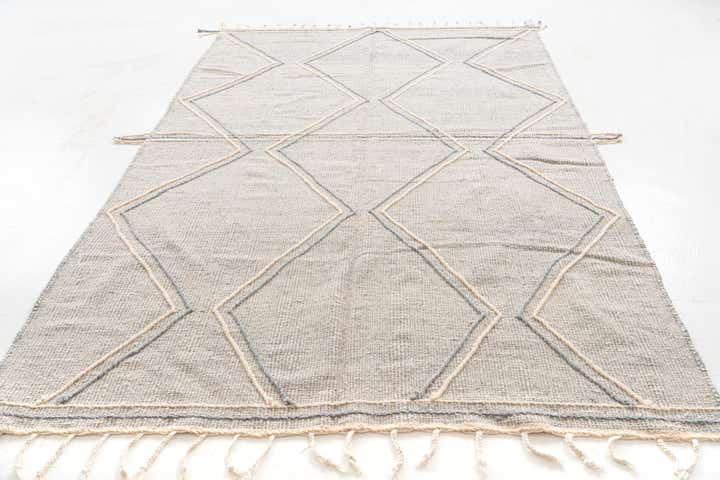 6' 7 x 10' Hand Knotted Moroccan Wool Rug