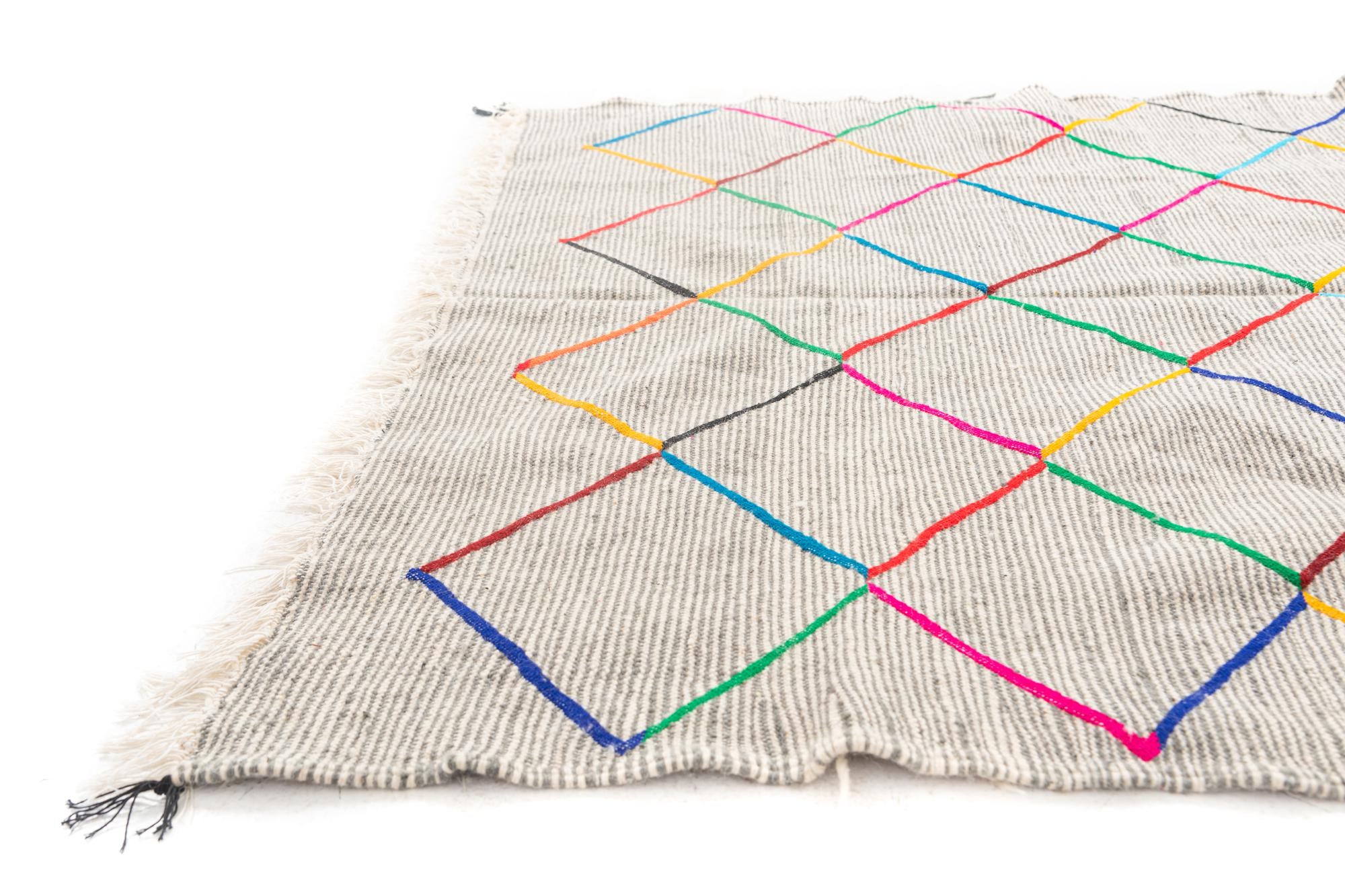5' x 8' Hand Knotted Moroccan Wool Rug