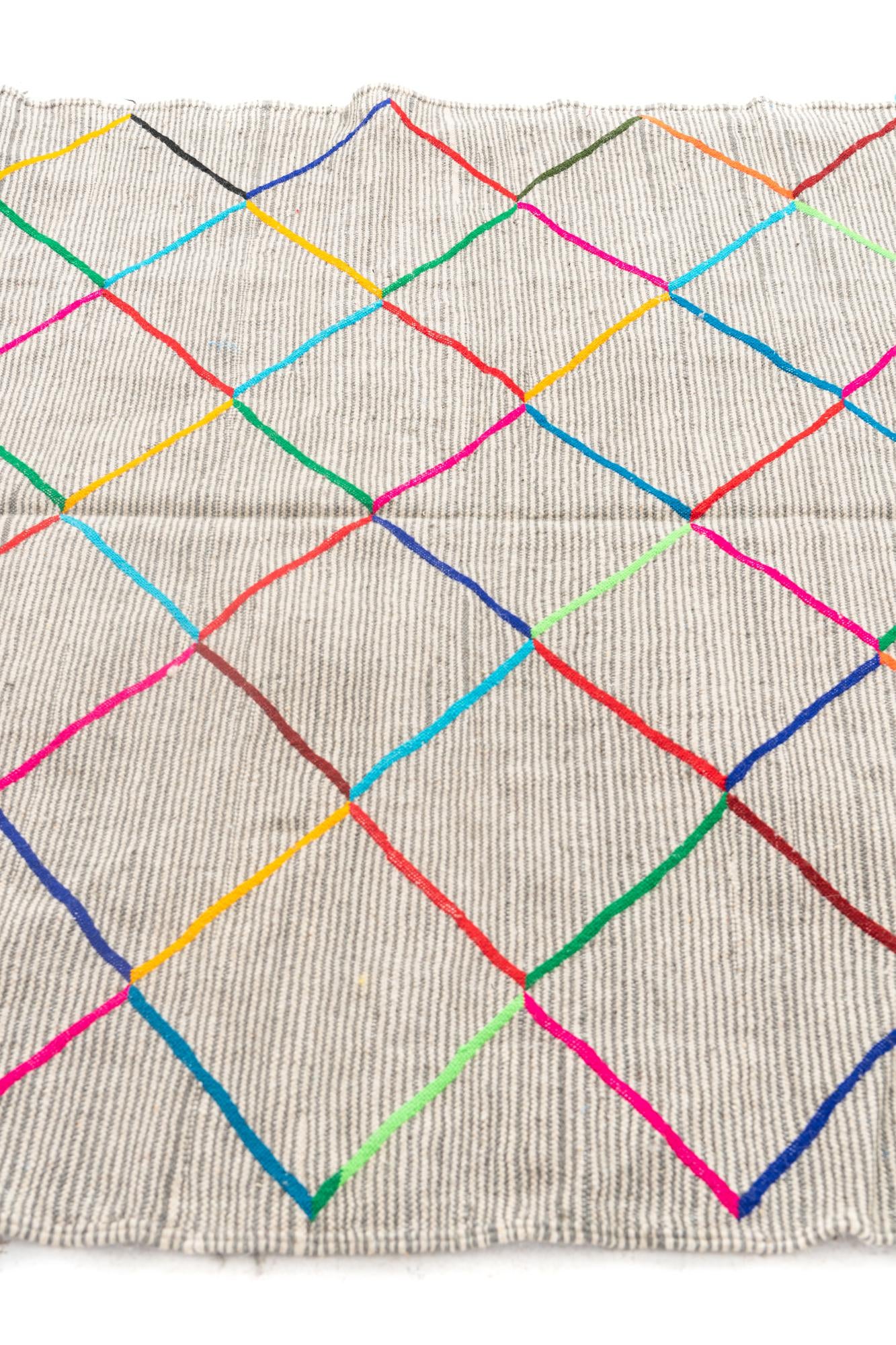 5' x 8' Hand Knotted Moroccan Wool Rug