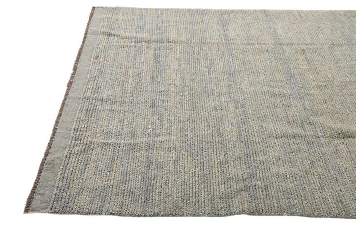 5' 9 x 8' 9 Hand Knotted Moroccan Wool Rug