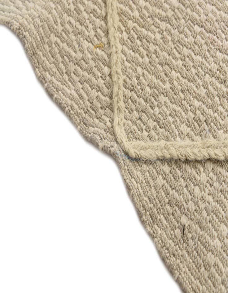 Detail image of 3' 4 x 6' 3  Hand Knotted Moroccan Wool Rug