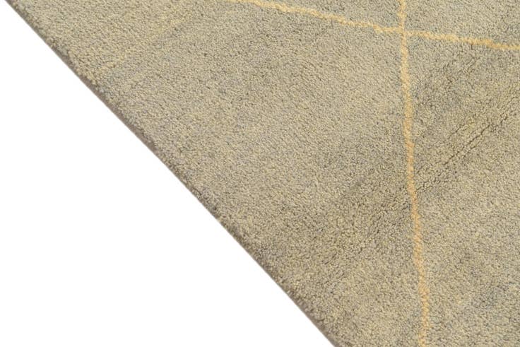 Detail image of 4' 8 x 6' 5 Hand Knotted Moroccan Wool Rug