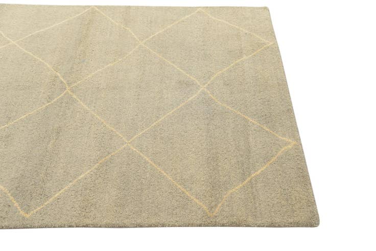 Detail image of 4' 8 x 6' 6 Hand Knotted Moroccan Wool Rug