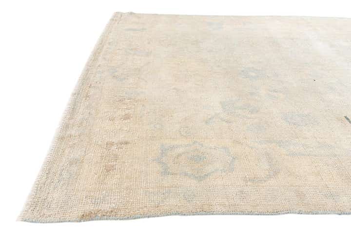 5' 6 x 8' 1 Hand Knotted Moroccan Wool Rug