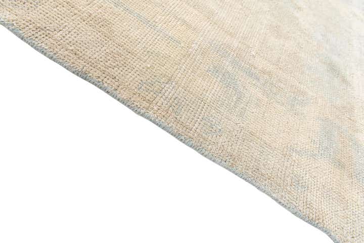 5' 6 x 8' 1 Hand Knotted Moroccan Wool Rug