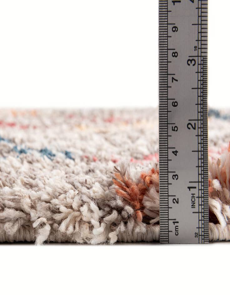 Detail image of 5' 3 x 7' 7 Morocco Rug