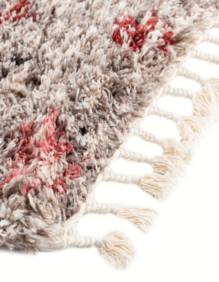 Detail image of 5' 3 x 7' 7 Morocco Rug