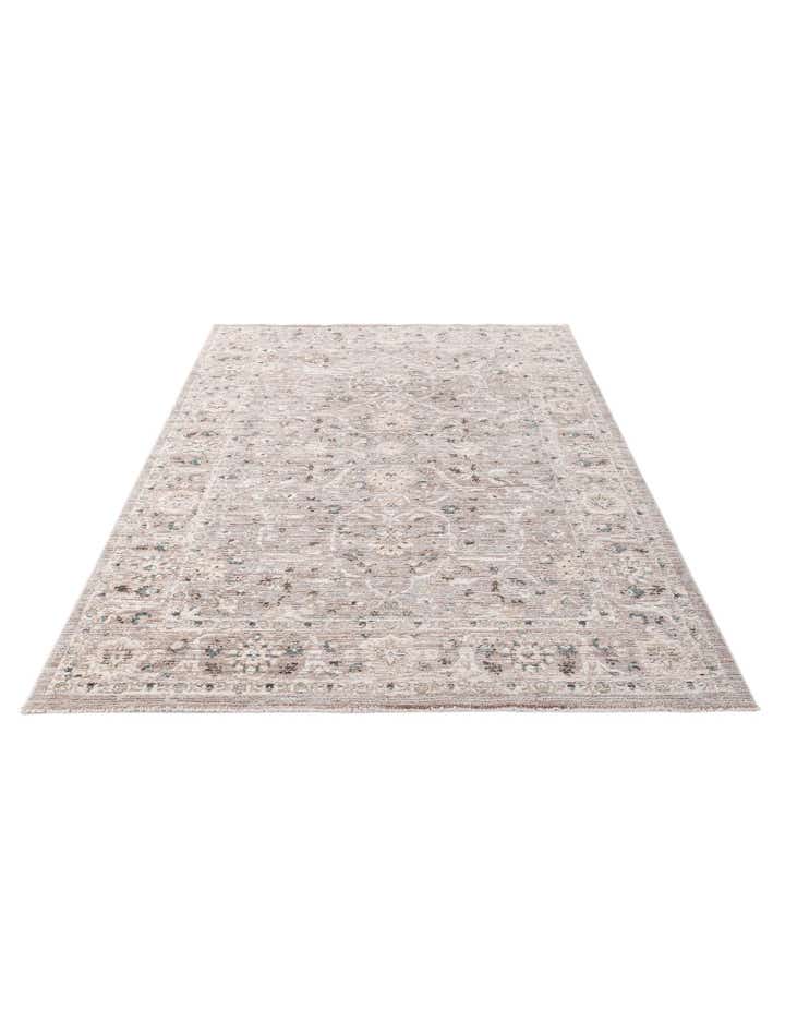5' 5 x 8' Nain Design Rug