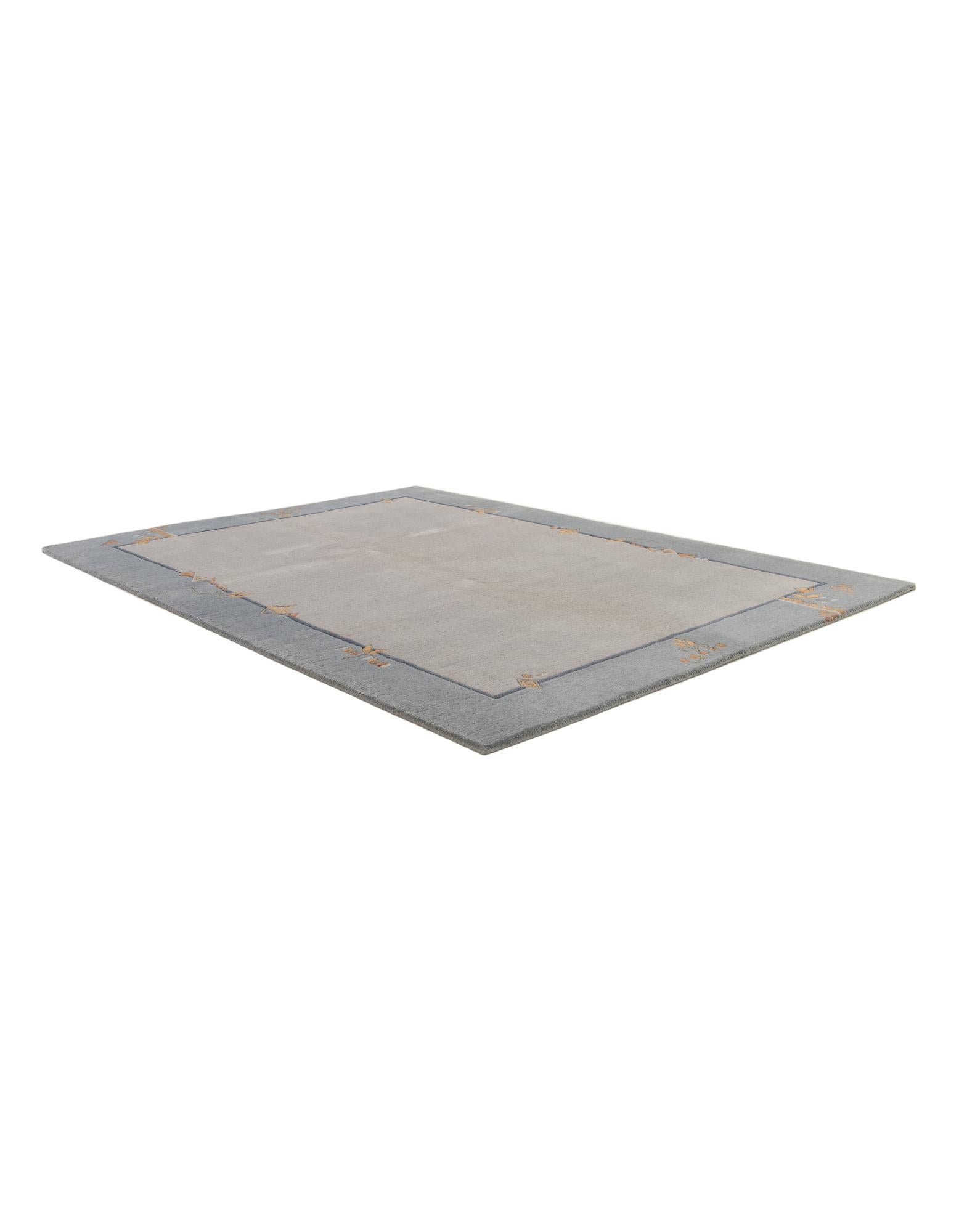4' 9 x 6' 7 Hand Knotted Nepal Wool Rug