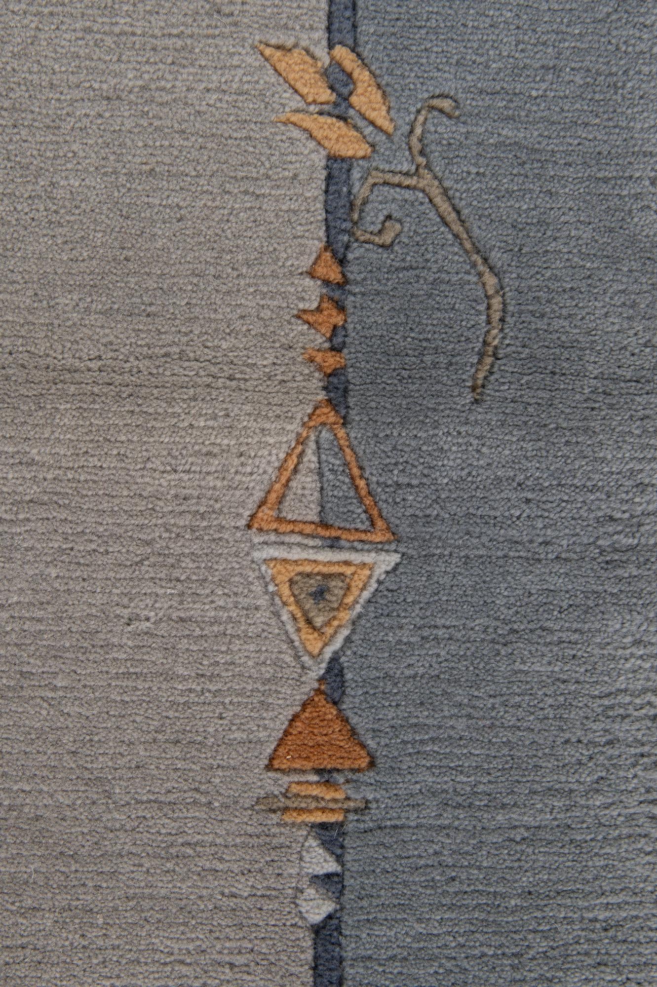 4' 9 x 6' 7 Hand Knotted Nepal Wool Rug