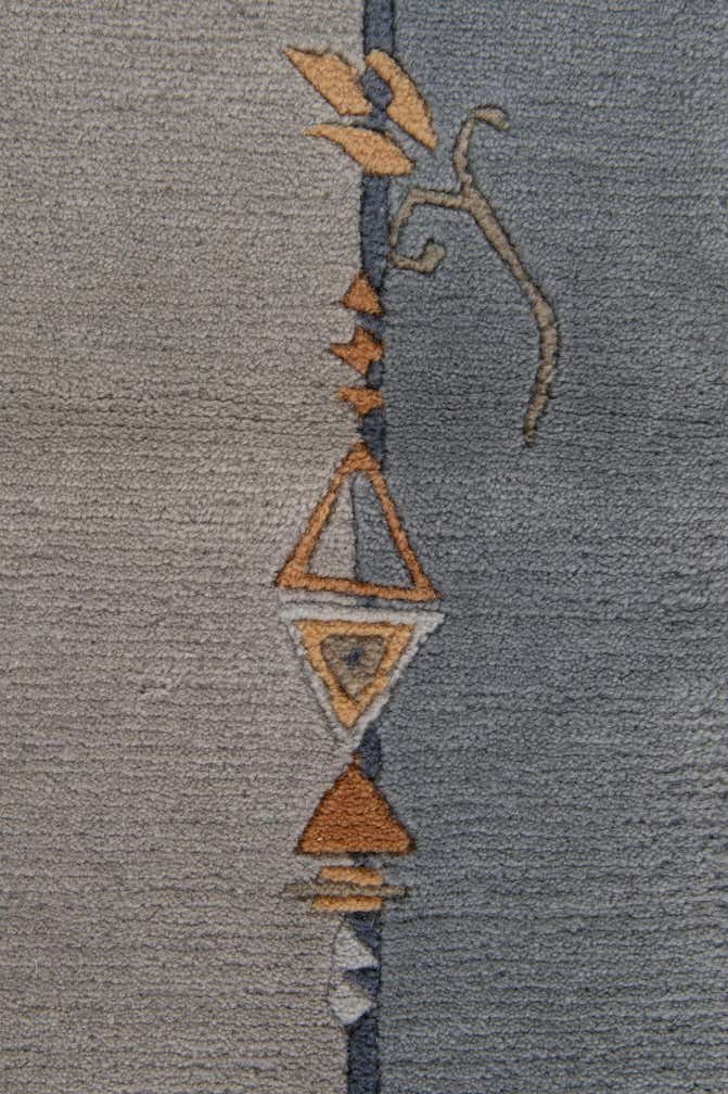 4' 9 x 6' 7 Hand Knotted Nepal Wool Rug