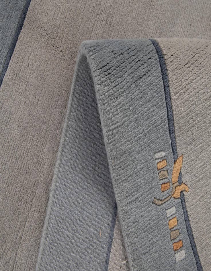 Detail image of 4' 9 x 6' 7  Hand Knotted Nepal Wool Rug