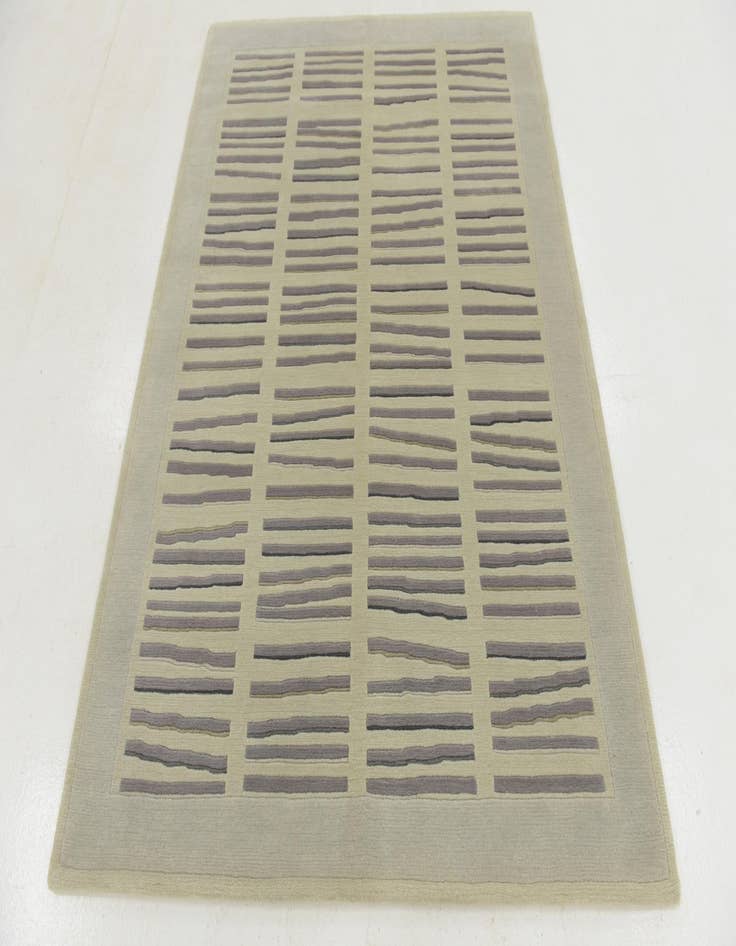 Detail image of 5' x 6' 6 Hand Knotted Nepal Wool Rug