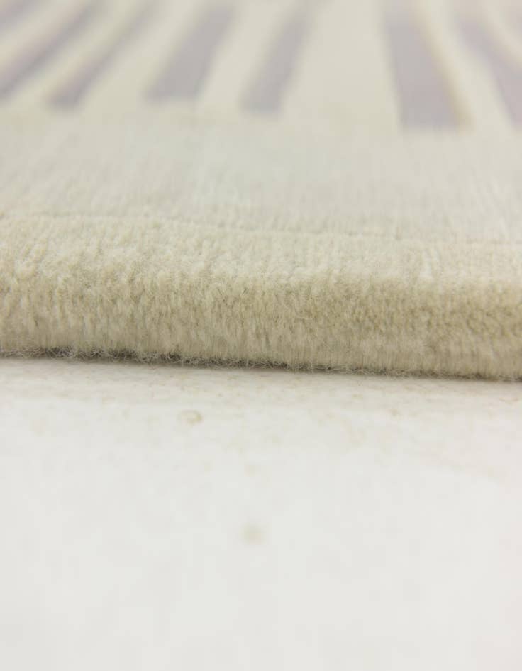 Detail image of 5' x 6' 6 Hand Knotted Nepal Wool Rug