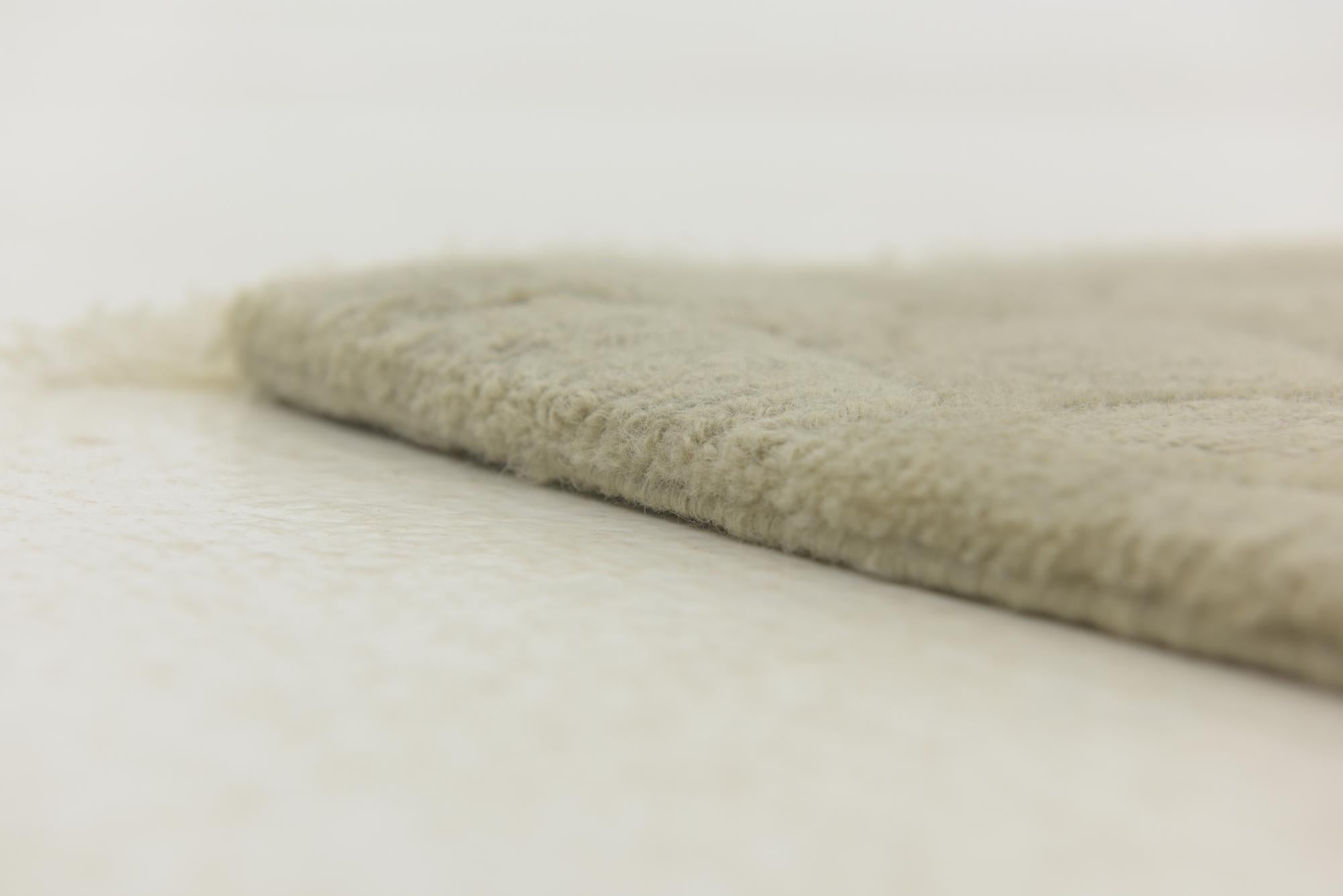 5' 8 x 7' 10 Hand Knotted Nepal Wool Rug