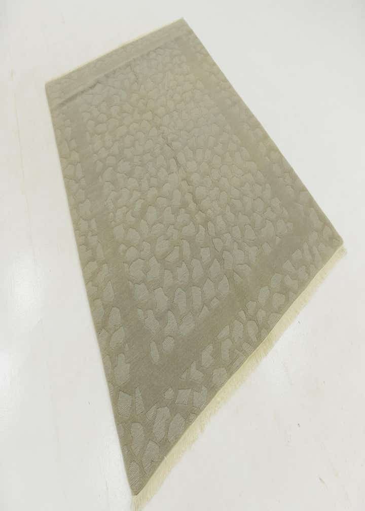 5' 8 x 7' 9 Hand Knotted Nepal Wool Rug