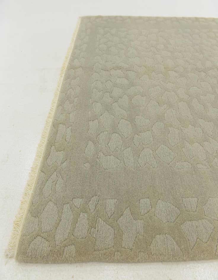 Detail image of 5' 8 x 7' 9 Hand Knotted Nepal Wool Rug